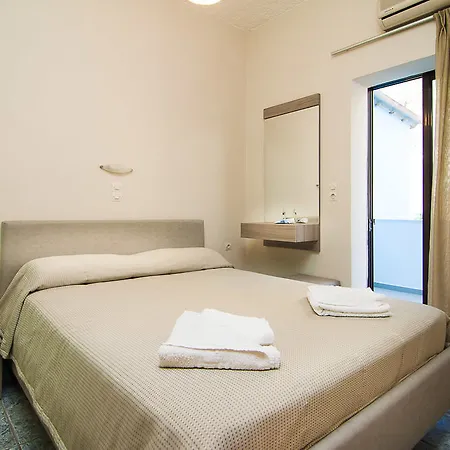Apartament Skinos And